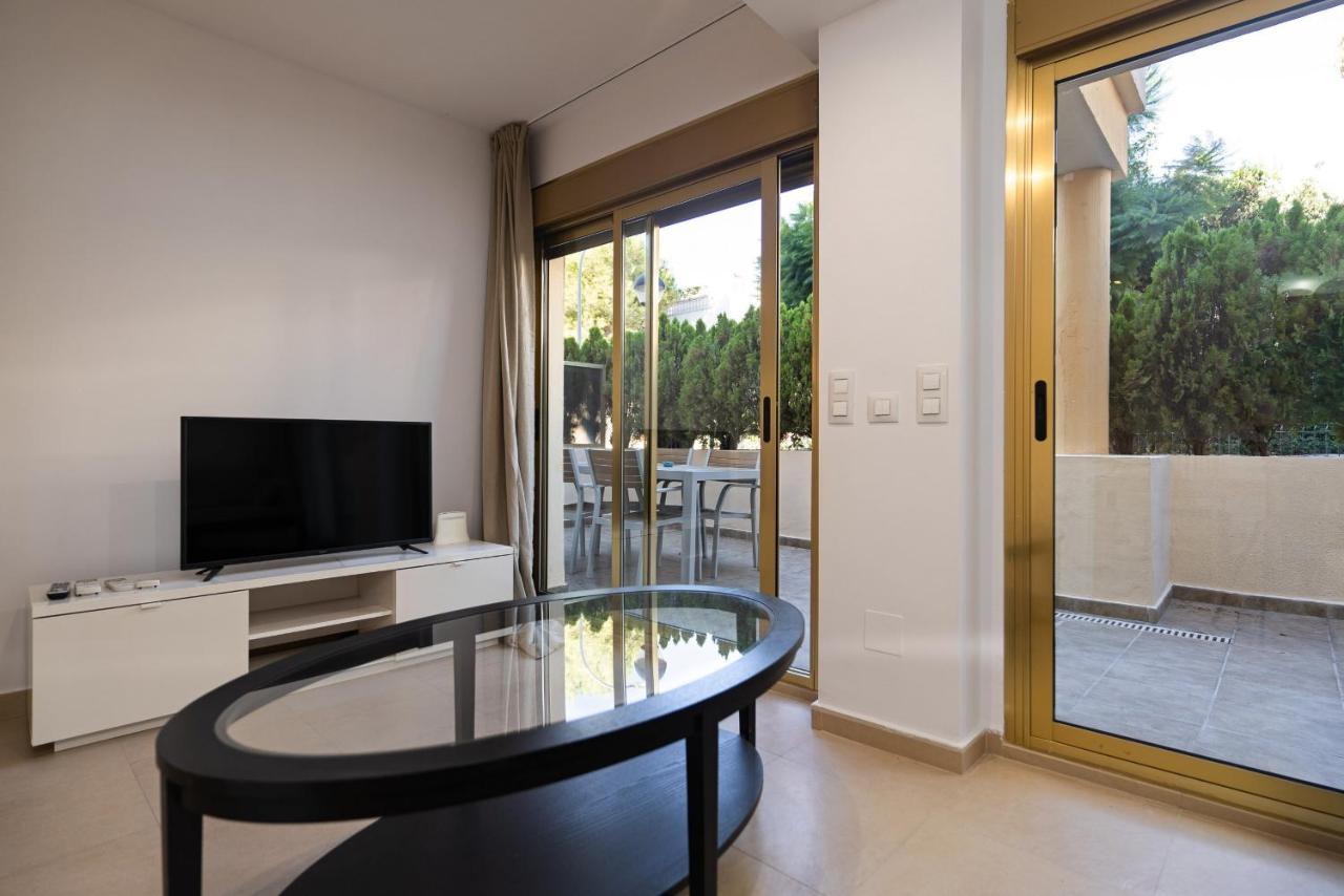 Varios Apartamentos Romana Playa Elviria Марбелья Экстерьер фото