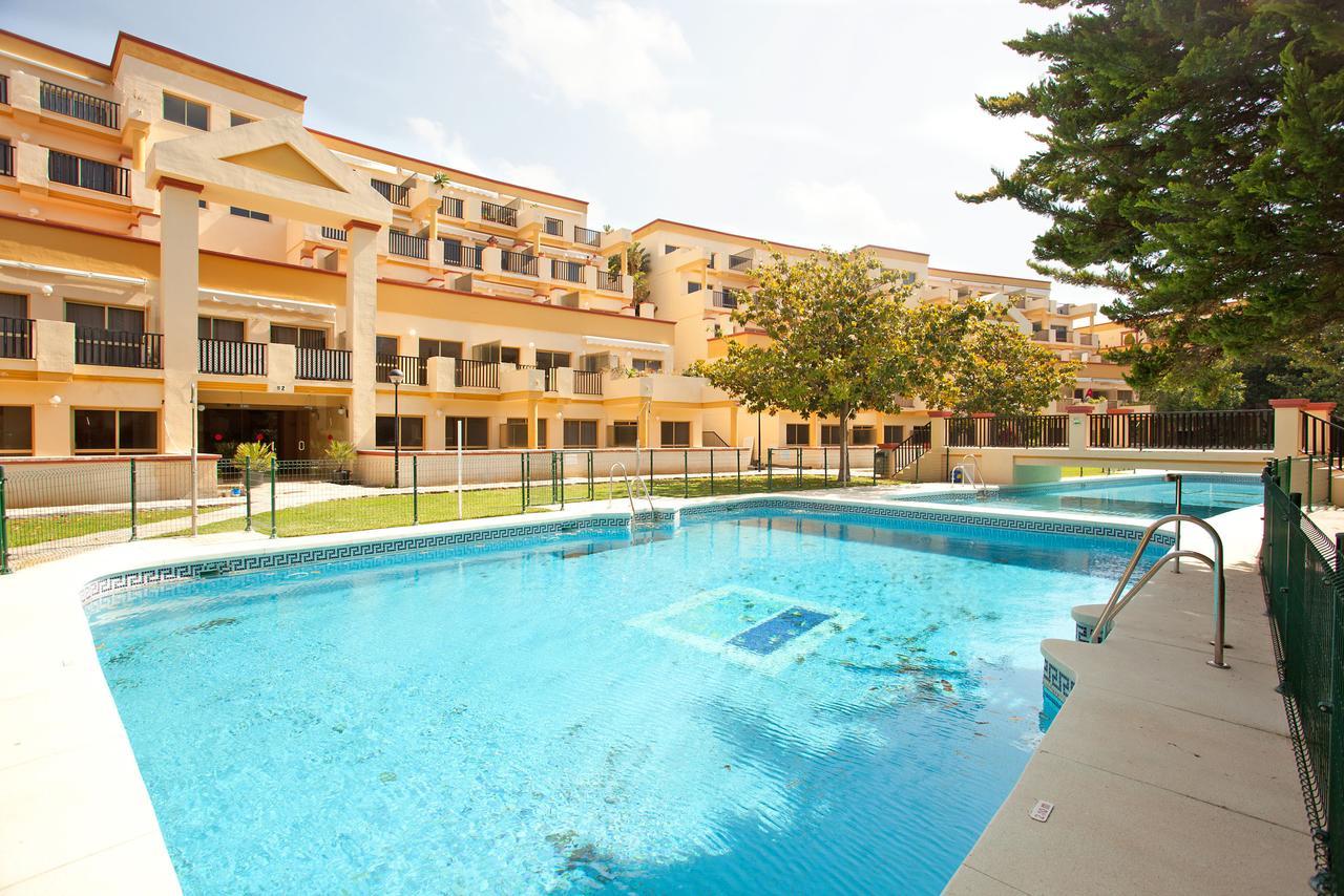 Varios Apartamentos Romana Playa Elviria Марбелья Экстерьер фото