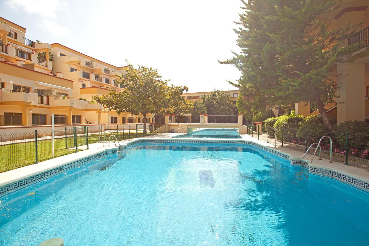 Varios Apartamentos Romana Playa Elviria Марбелья Экстерьер фото
