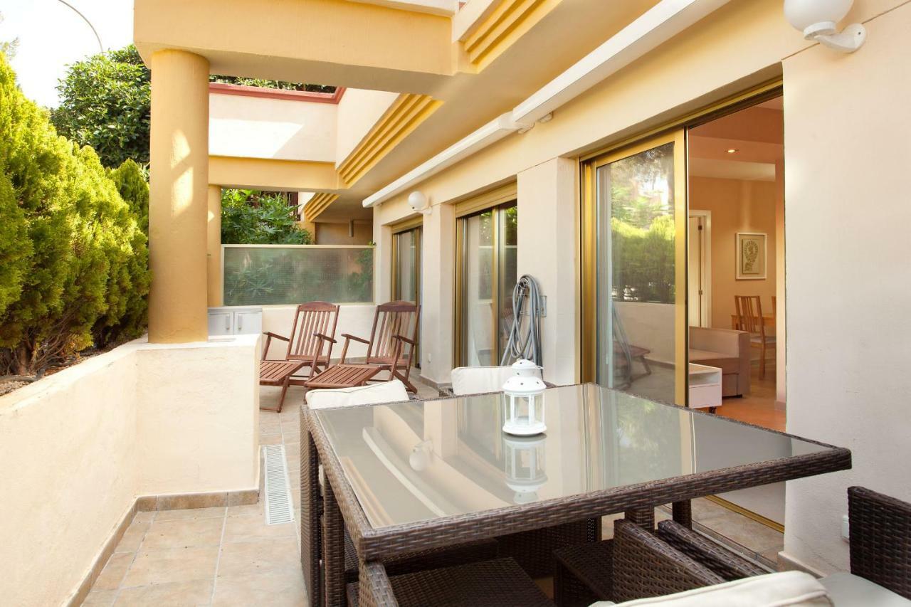 Varios Apartamentos Romana Playa Elviria Марбелья Экстерьер фото